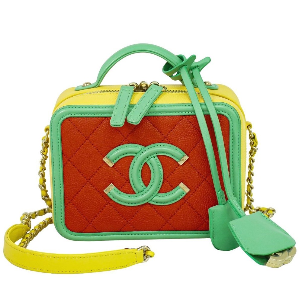 Chanel CC Filigree Vanity Shoulder Bag in Yellow Green 951196