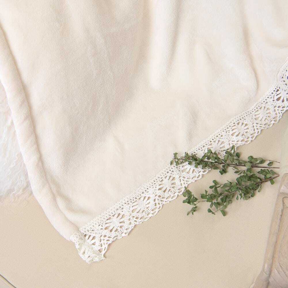 Ivory Romantic Lace Throw Blanket
