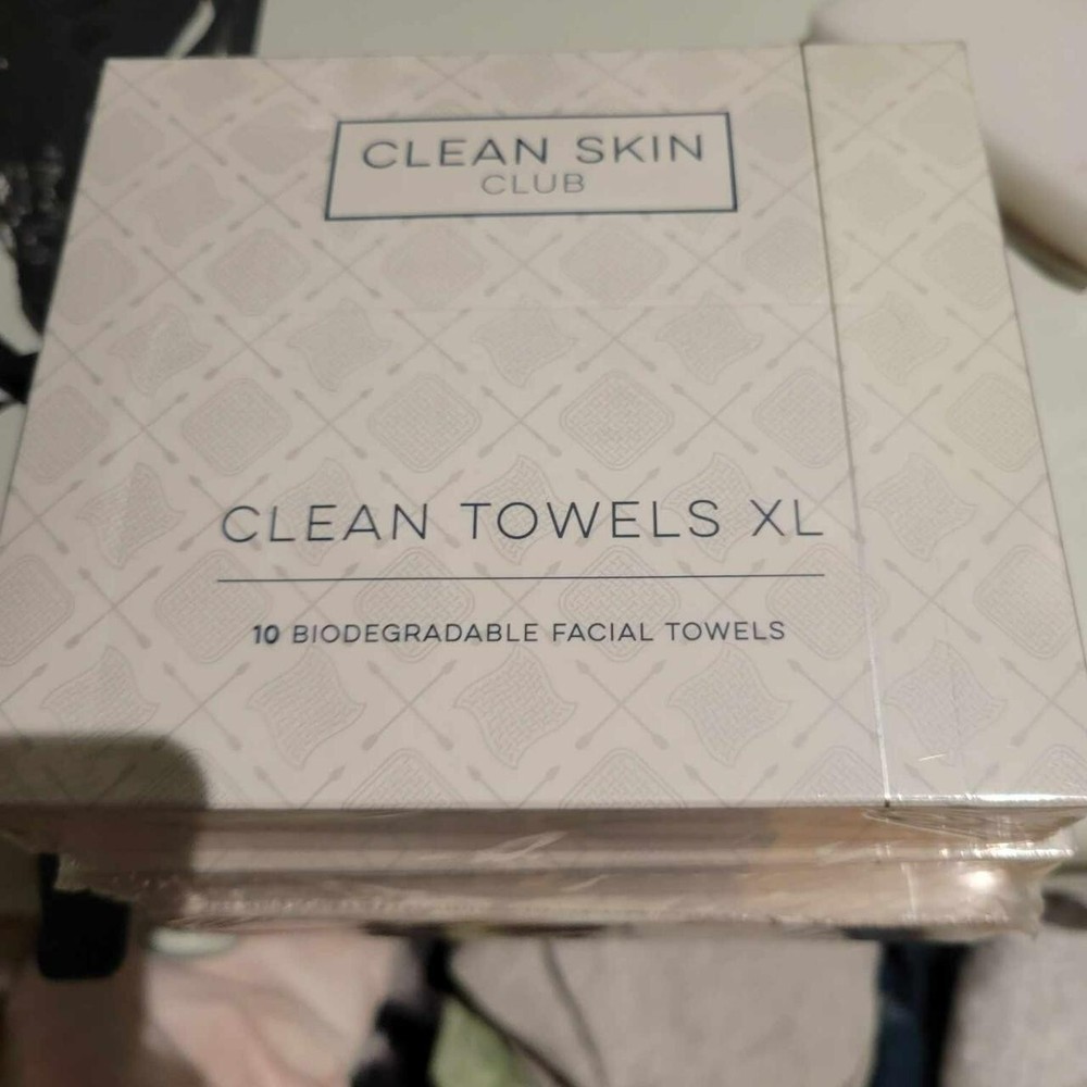 Clean Skin Club XL Disposable Face Towels Ultra Soft 50 Count for Gentle Cleansing