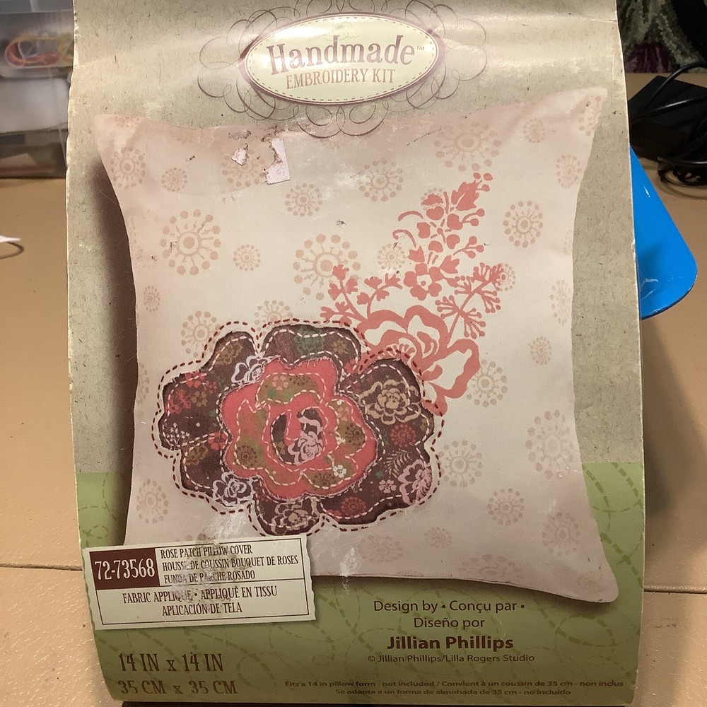DIMENSIONS ROSE PATCH PILLOW COVER KIT HANDMADE EMBROIDERY KIT 72-73568 14