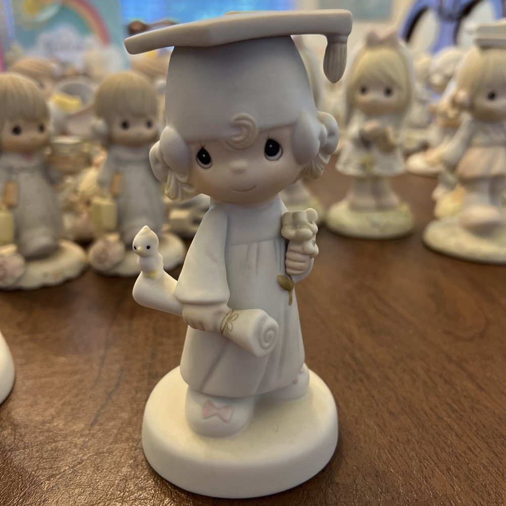 Precious Moments The Lord Bless You and Keep You Figurine E-4721 No Box