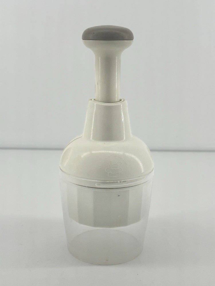 Pampered Chef Classic White Gray Food Chopper Model 2585