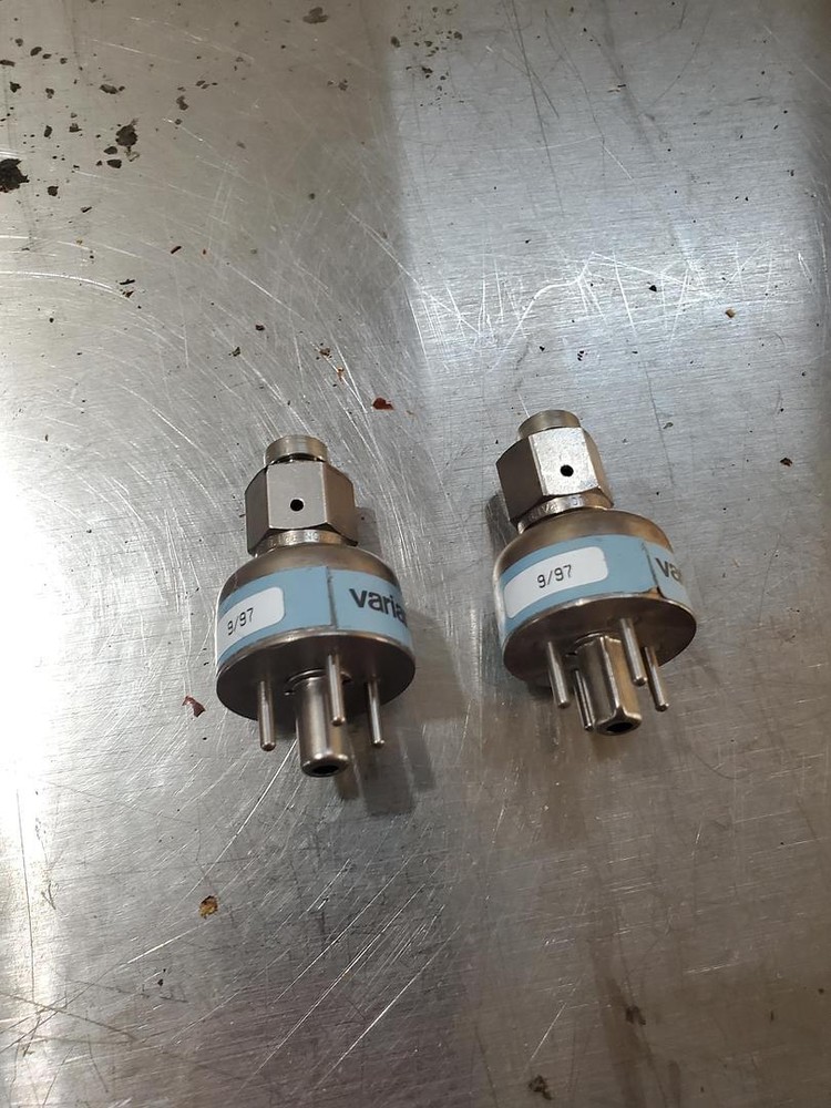 (Lot of 2) Thermocouple Vacuum Gauge Type 0531 TC Vacuum Gauge GH202