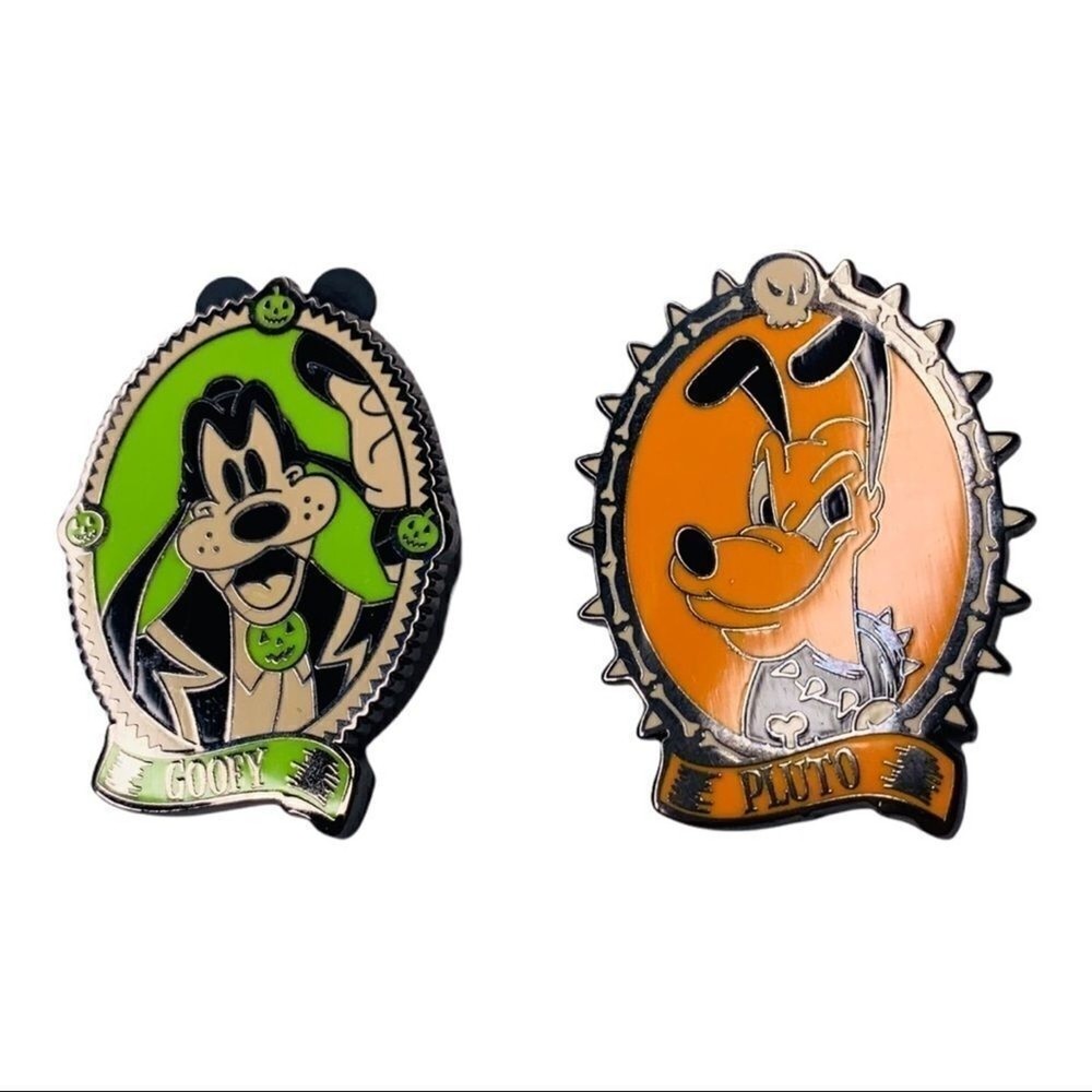 Goofy and Pluto Disney Spooky Halloween Pins Pair