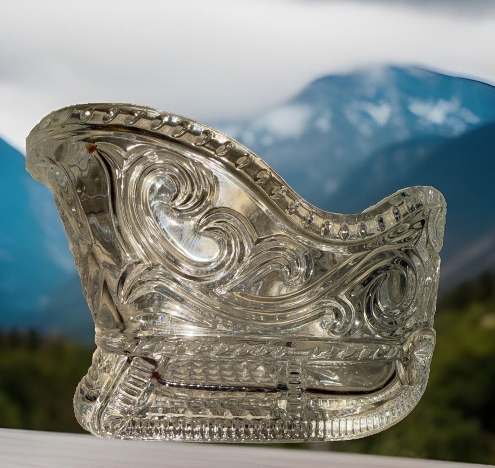 Vintage 24% Lead Crystal Santa Sleigh Candy Dish Heavy Christmas Centerpiece Holiday Sale-image
