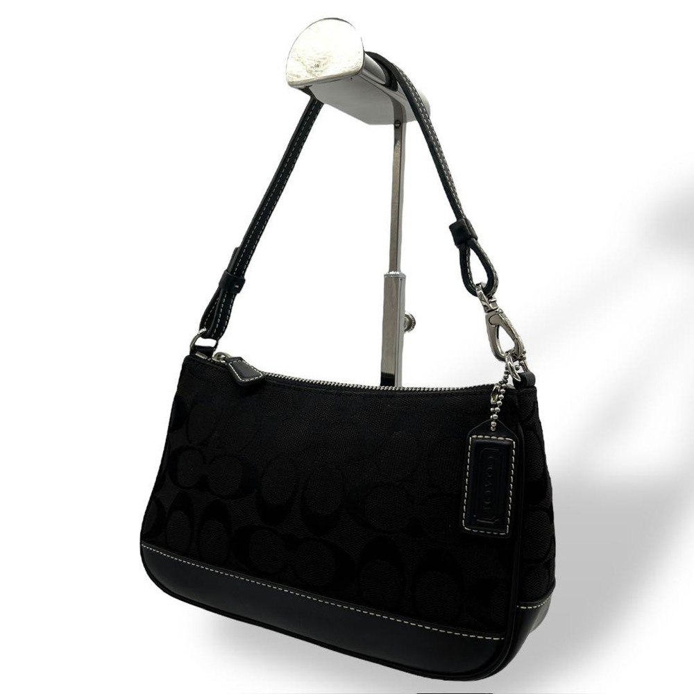 Coach Black Signature Canvas Shoulder Bag Authentic G03071082