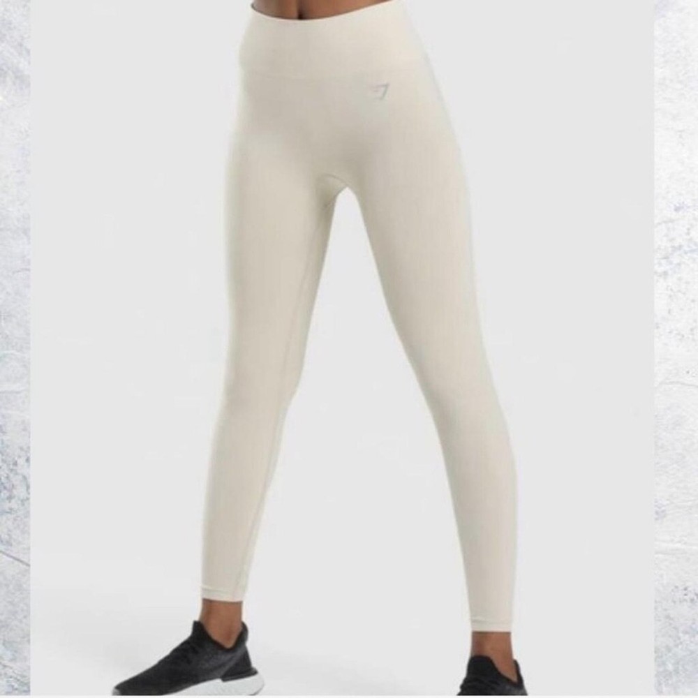 Gymshark Womens Seamless High Waist Leggings in Tan Size Large