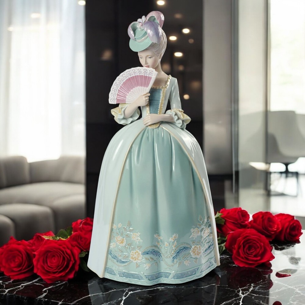Lladro Blue Porcelain Kisses Woman Figurine 01009201 #9201