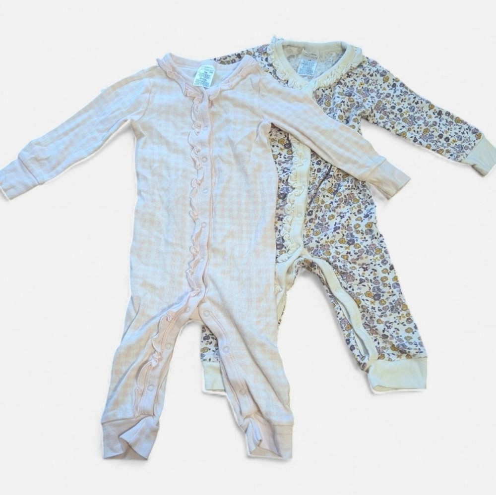 Modern Moments Baby Girls Snap Front Long Sleeve Bodysuits