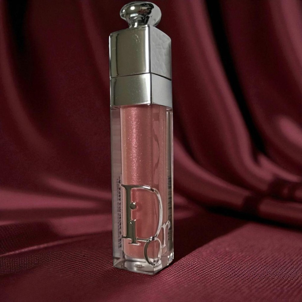Christian Dior Addict Lip Maximizer Plumping Gloss in Shade 010