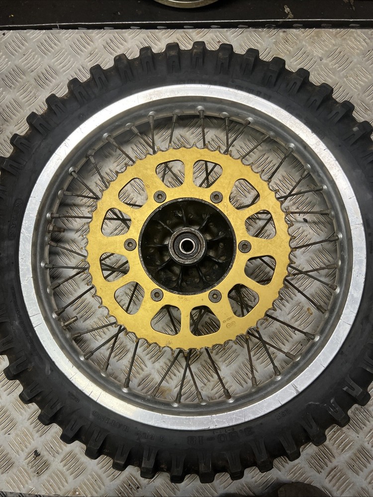 Suzuki RM125 RM 125 1982  Rear Wheel Rm250