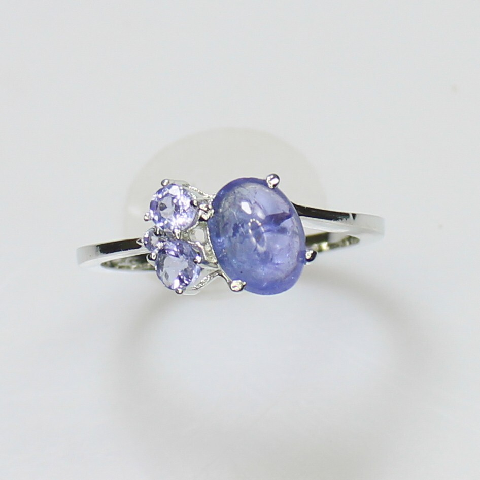 Natural Blue Tanzanite Ring With 925 Sterling Silver in All Sizes Available