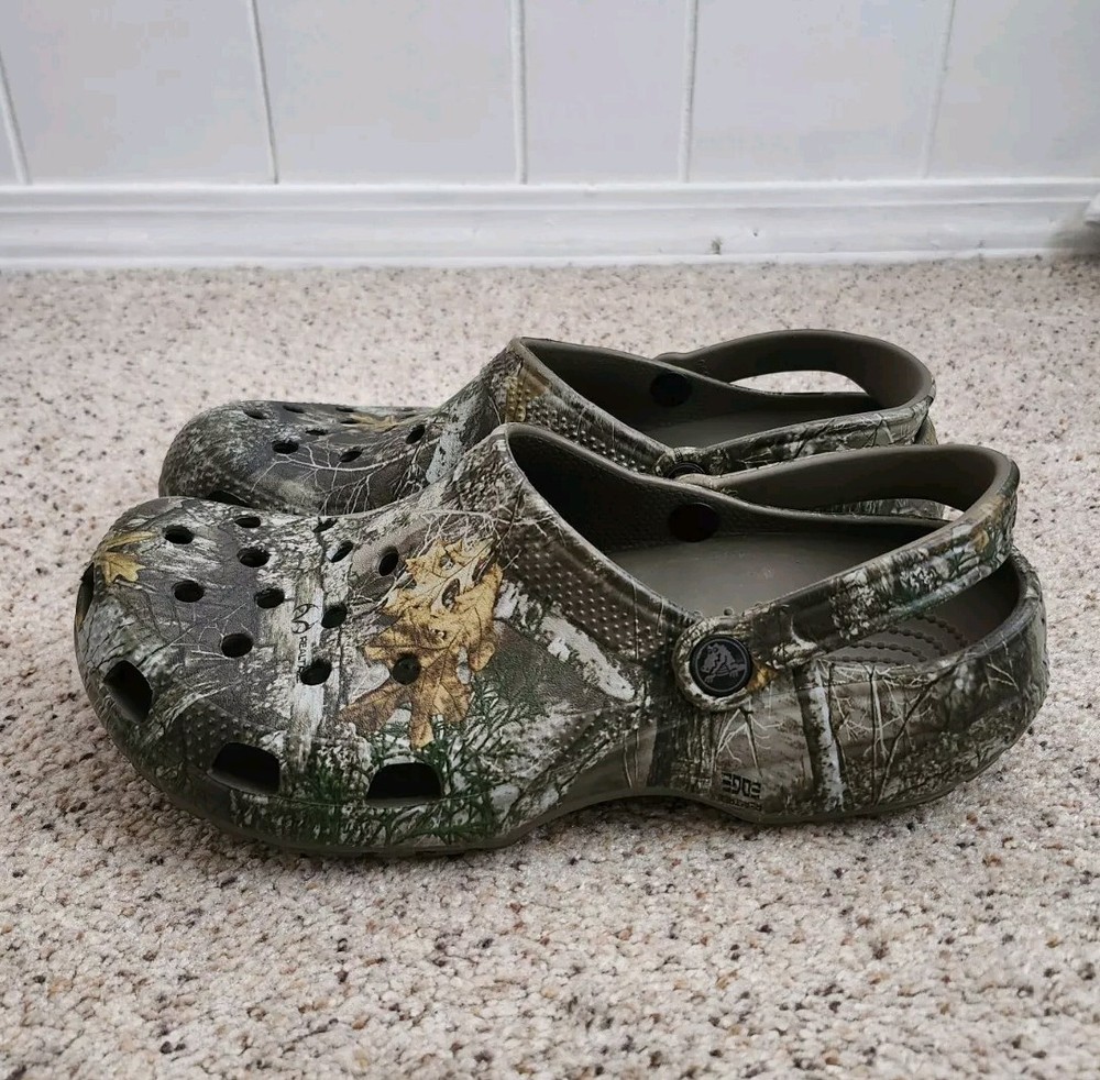 Crocs Camo Size 10