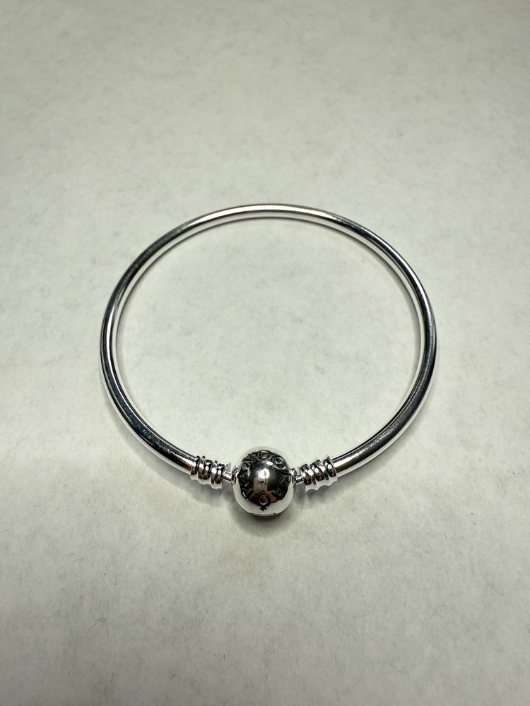 Pandora Moments Adjustable Bangle Bracelet Size 18 Cm Silver