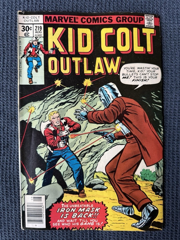 Kid Colt Outlaw #219 Marvel Comic Book 1977 Bagged & Boarded