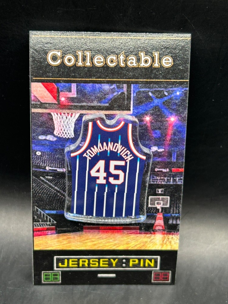 Houston Rockets Rudy Tomjanovich jersey lapel pin-Classic RETRO Collectible