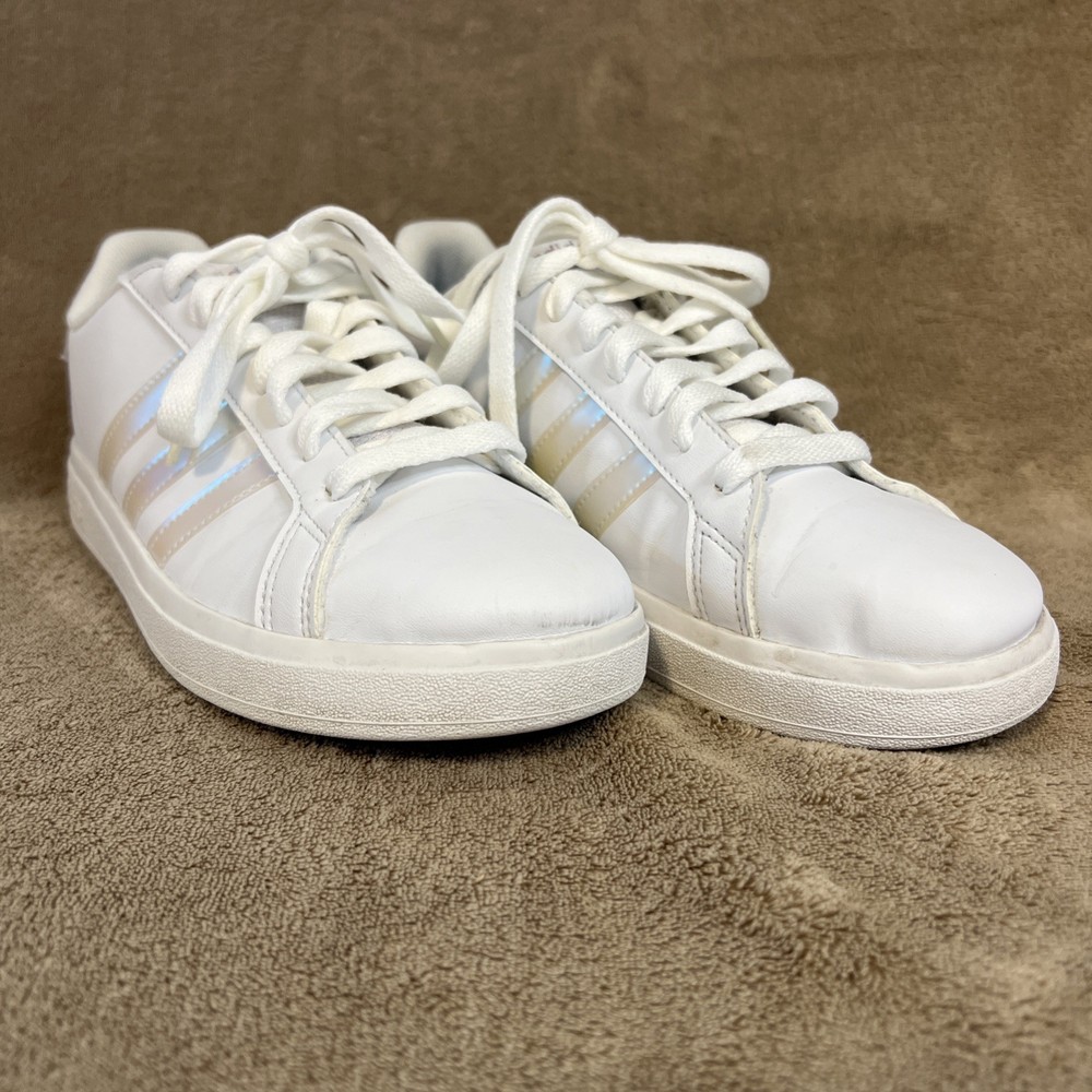 EUC! Adidas Grand Court 2.0 Lifestyle Tennis White Iridescent Womens Size 6
