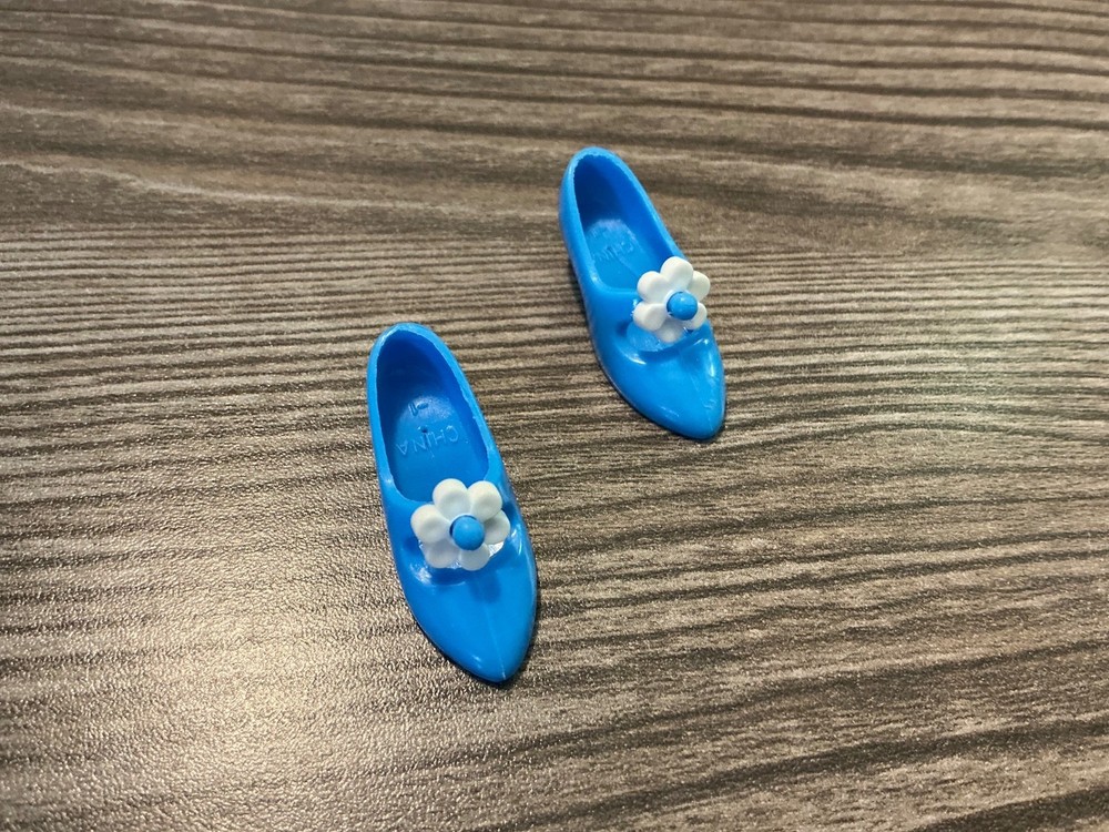 Vintage Mattel Barbie Doll Blue High Heel Shoes Pair W/ Flowers Lot # 10