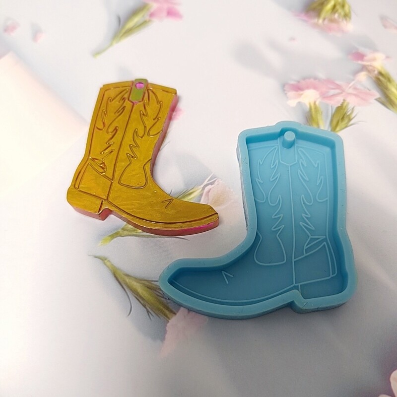 Cowboy Boot Keychain Mold for DIY Epoxy Jewelry and Craft Projects