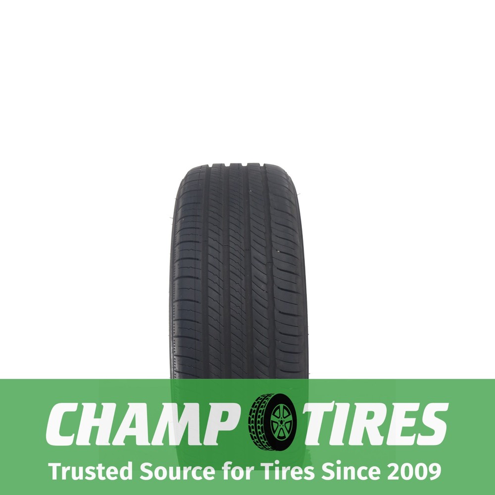 Set Of 2 P215/55R17 Michelin Primacy Tour A/S 94 V Used 7/32nds