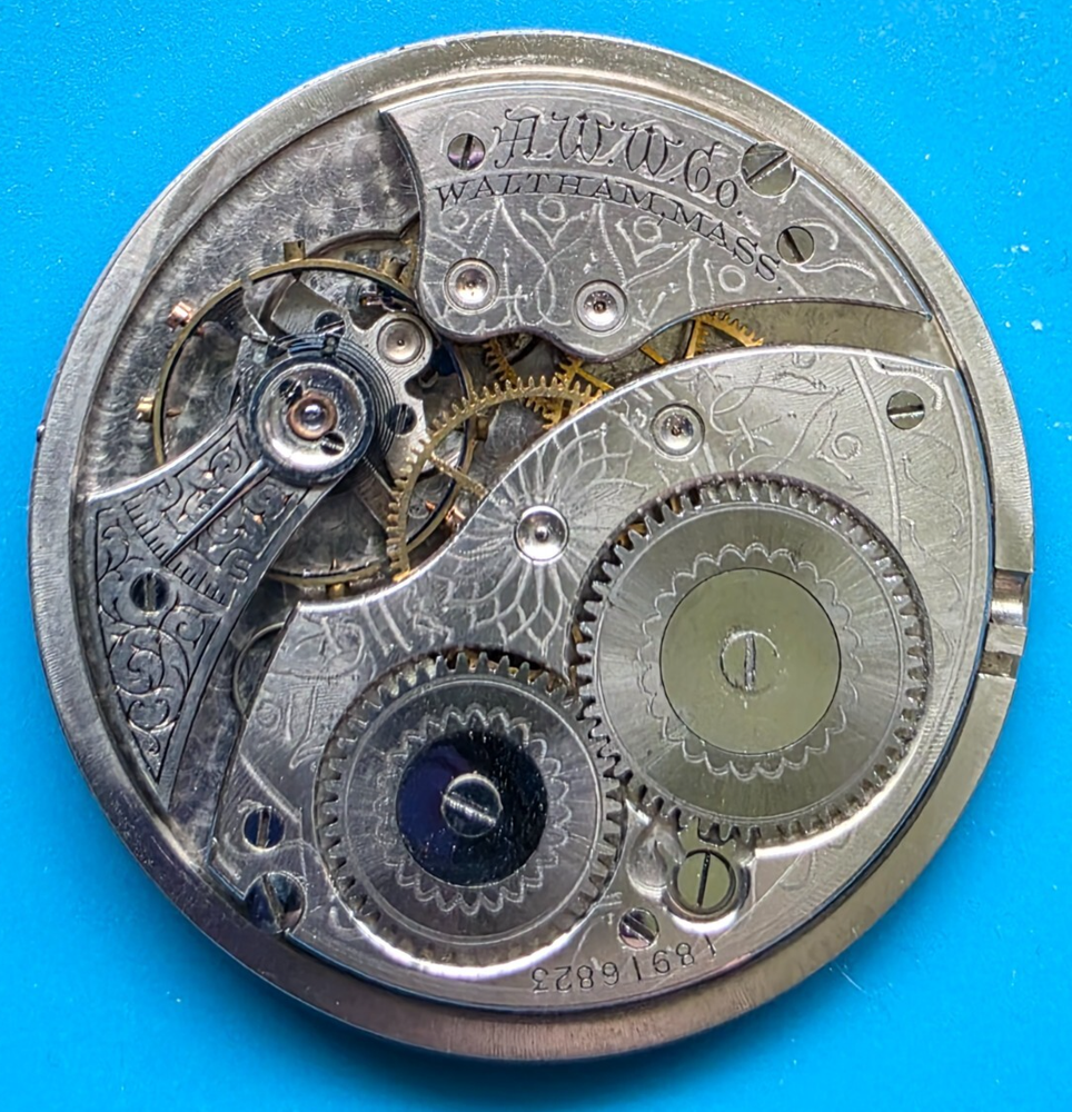 12 SIZE WALTHAM GRADE 210 7 JEWEL POCKET WATCH MOVEMENT BAD BALANCE STAFF