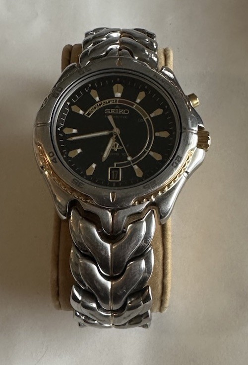 VTG Seiko Sports 100 5M42-0B09 Men’s Black Gold Dial SS Kinetic Working Watch