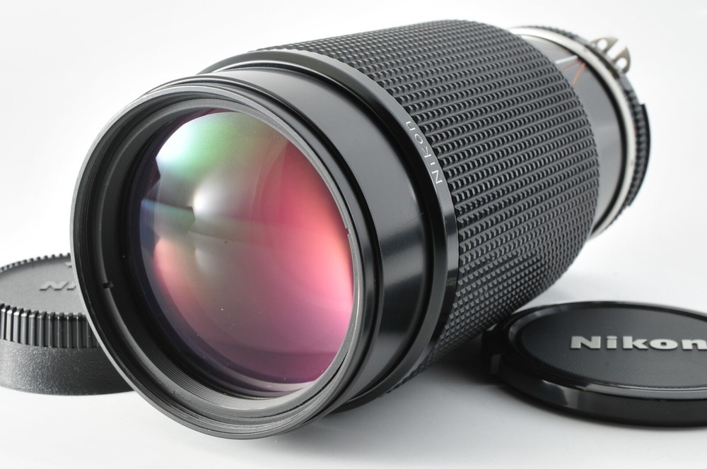 Nikon AIS Zoom Nikkor 80-200mm f/4 Telephoto Manual Focus Lens from Japan EXC+5