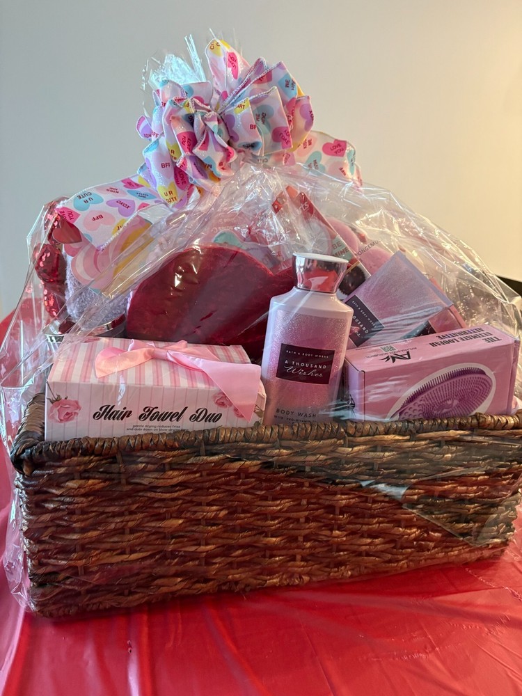 Valentines Day Gift Basket for Her,Valentine Gift Set for Women Gifts Box for Gi-image