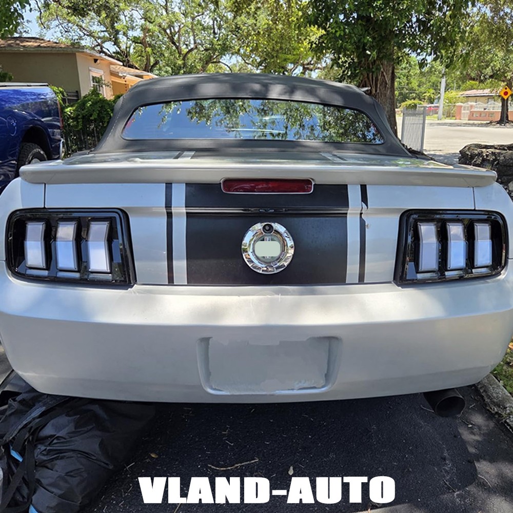 For 2005-2009 Ford Mustang LED Tail Lights w/Startup Sequential Rear Lamps 1Pair