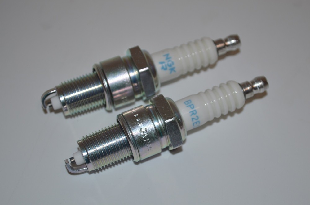 Yamaha G14-G22 Golf Cart NGK BPR2ES Spark Plug Set 2-Pack 2015