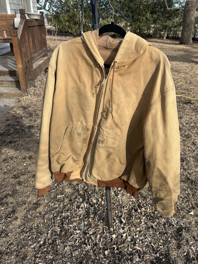 Vintage 00s distressed Carhartt jacket