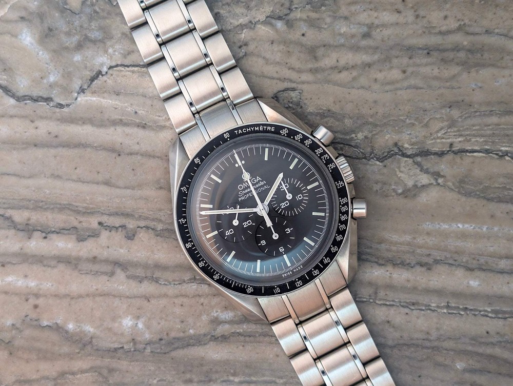 OMEGA Speedmaster Moonwatch Professional Chronograph 42mm 31133423001001