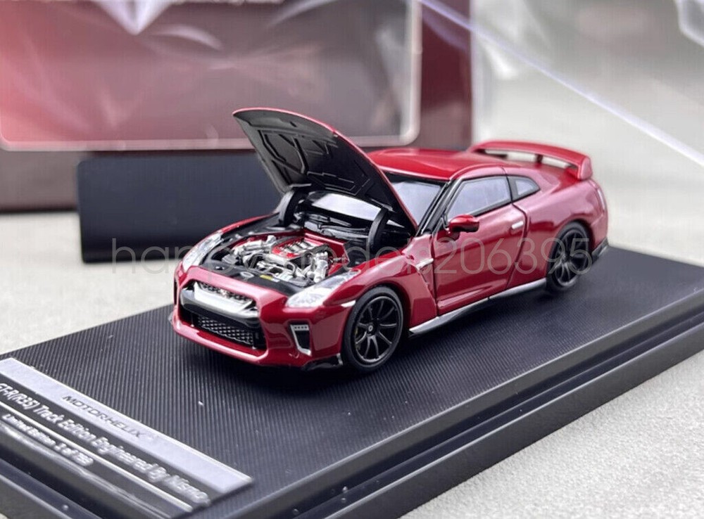 MH 1:64 Scale Red Skyline GTR R35 Nismo Sports  Diecast Metal Car Collection