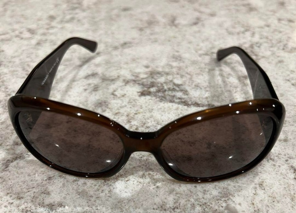 CHANEL 5113 Camellia Brown Sunglasses with Coco Logo Plastic Frame Style #5