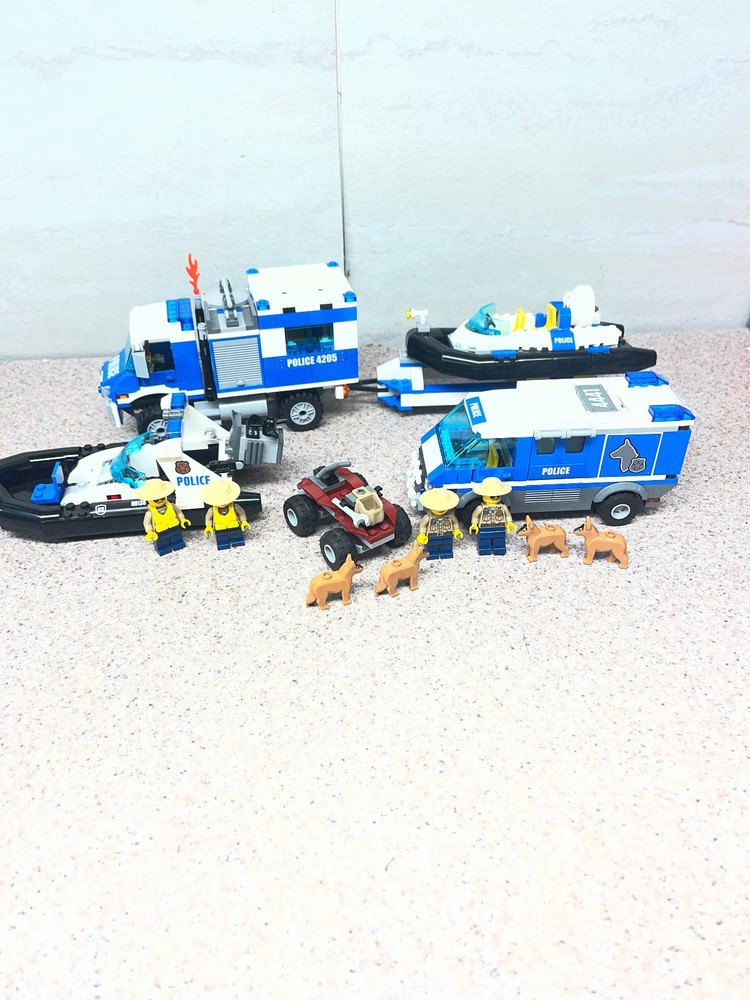 Lego City Police Cars Boats 4 Minifigures Dogs 4205 Off road Command Center 4441