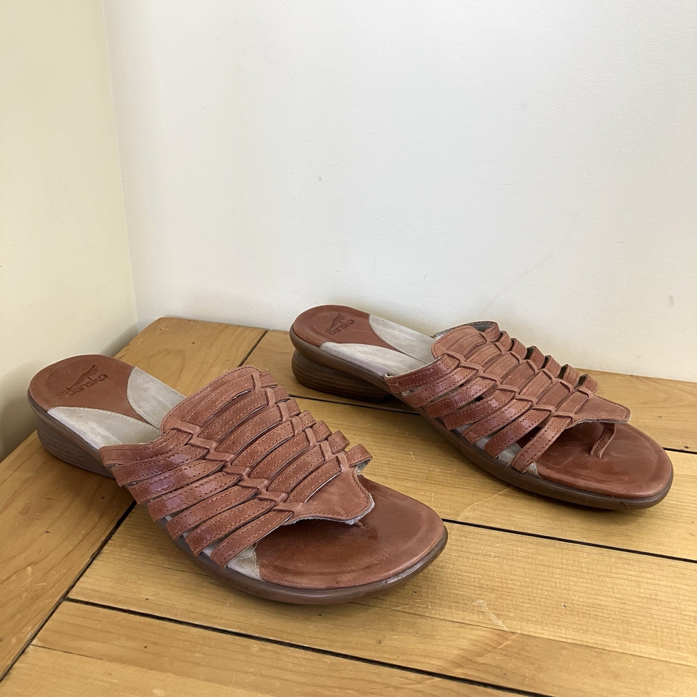 Dansko Topanga Brown Leather Fisherman Sandals EU 41 US 10.5 Thong Slides
