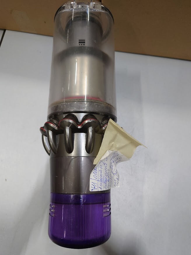 Dyson V11 Vacuum - Used, Weak Battery, No Accessories