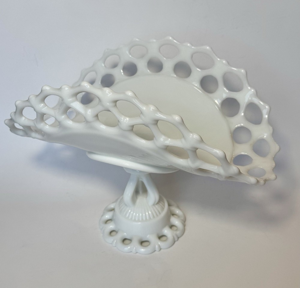 Westmoreland Doric Open Lace Milk Glass Pedestal Fruit Bowl Banana Stand Compote
