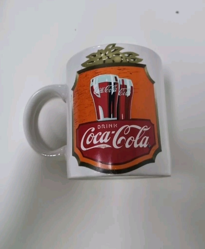 1998 Coca Cola Mug Ceramic Coffee Tea Collectable rare