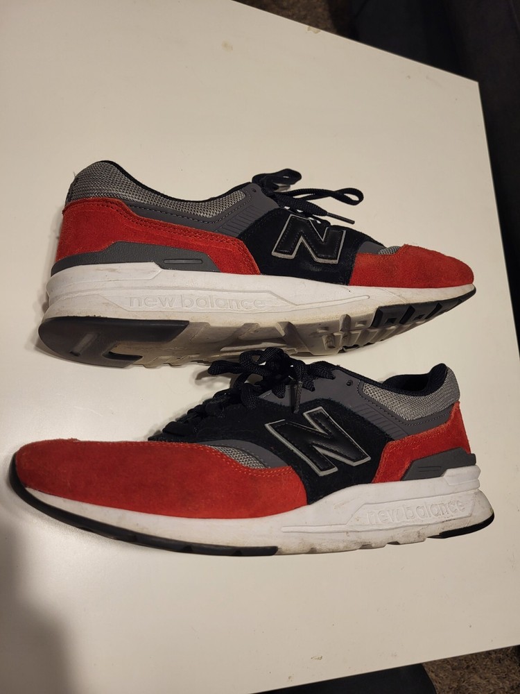 New Balance Mens Classic 997H Red Black Gray Suede Sneakers Shoes Size 11 D