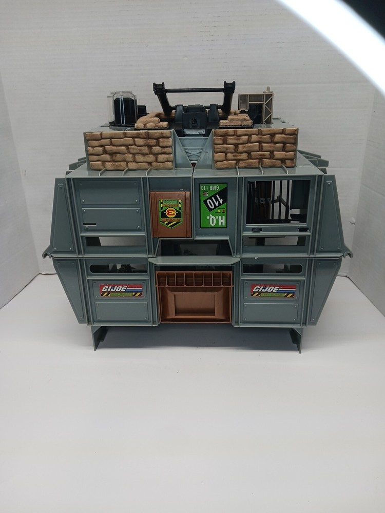 Hasbro GI Joe  2001 Headquarters Command Station M-6396  Incomplete