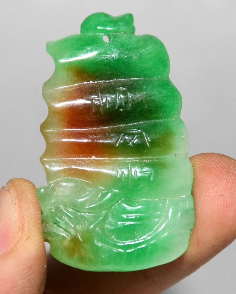 4.5CM Collect Old China Dynasty Jadeite Emerald Fengshui Pattern Amulet Pendant