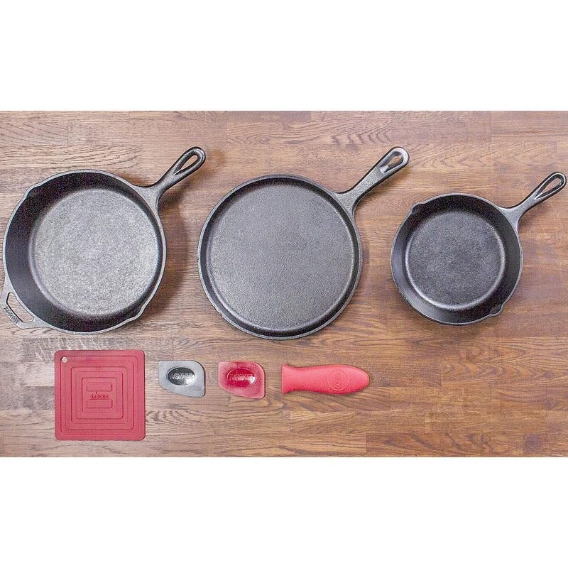 Lodge Cast Iron Skillet Set
