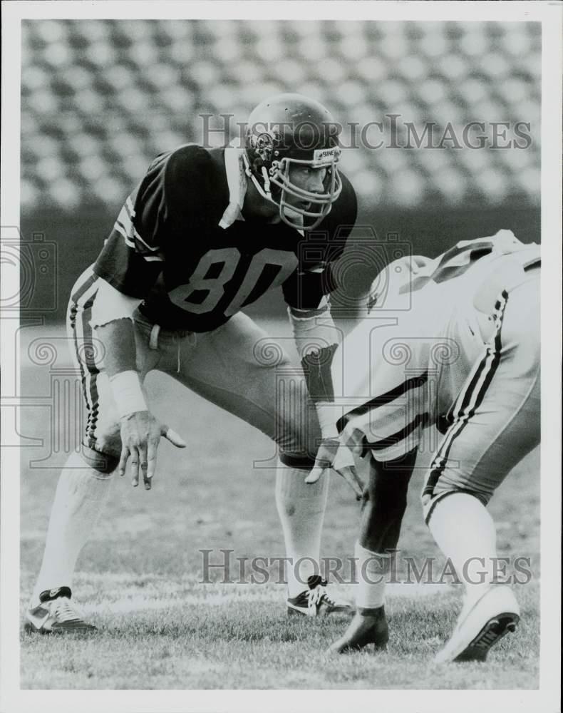 1986 Press Photo USC Football Team Linebacker Duane Bickett in Game - afa07489