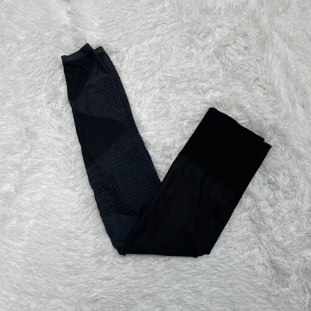 Spanx High Rise Black Crop Leggings Womens Size L Large Nylon Shapewear