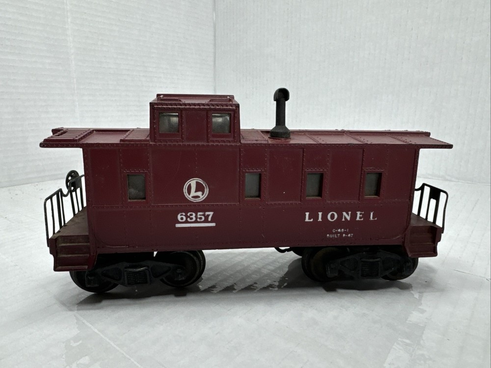 Lionel O Gauge #6357 Freight Caboose W Lights For Train, Set Layout