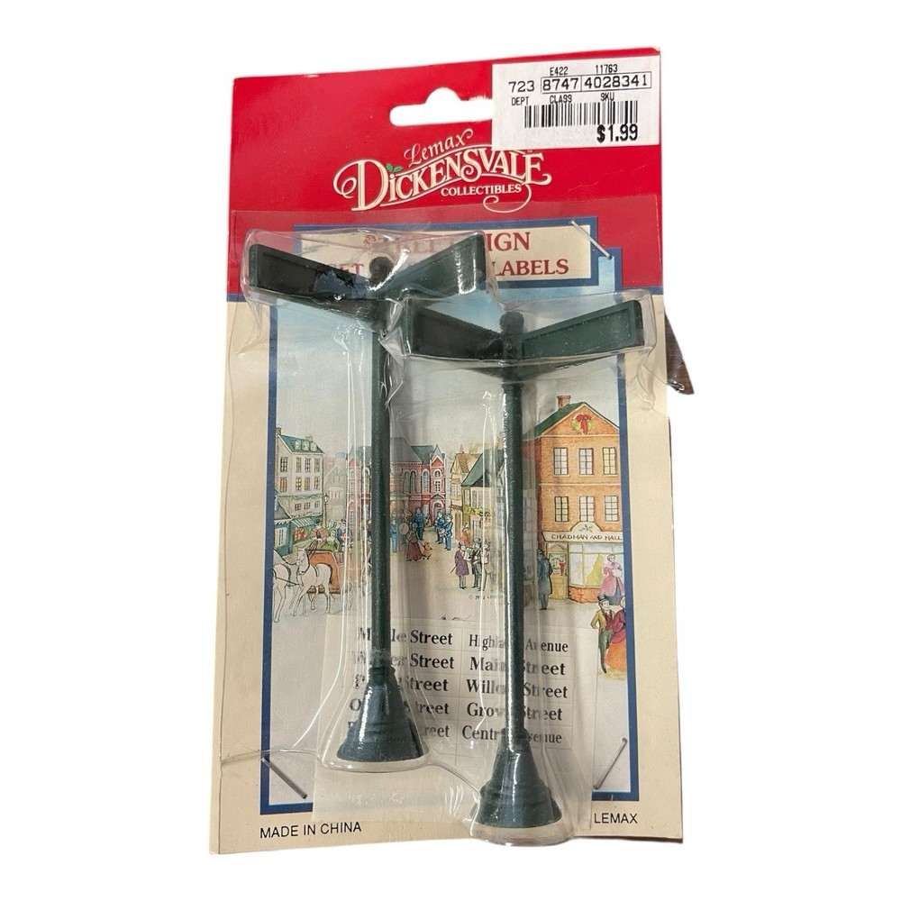 Lemax Dickensvale Street Sign Set of 2 Collectibles
