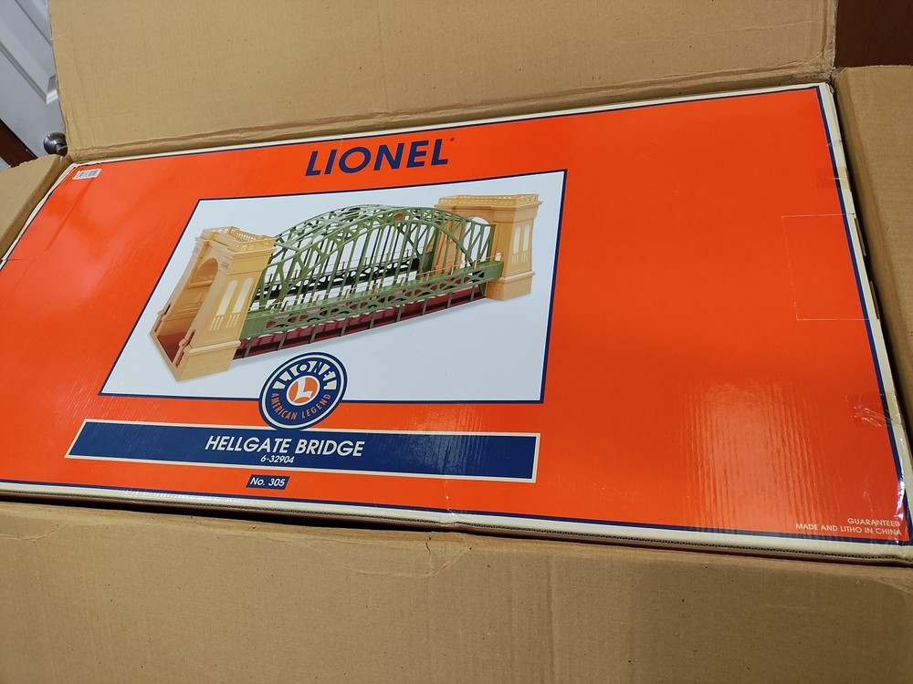 Lionel 6-32904 Green Cream Tinplate Hellgate Bridge 305 NIB O Gauge