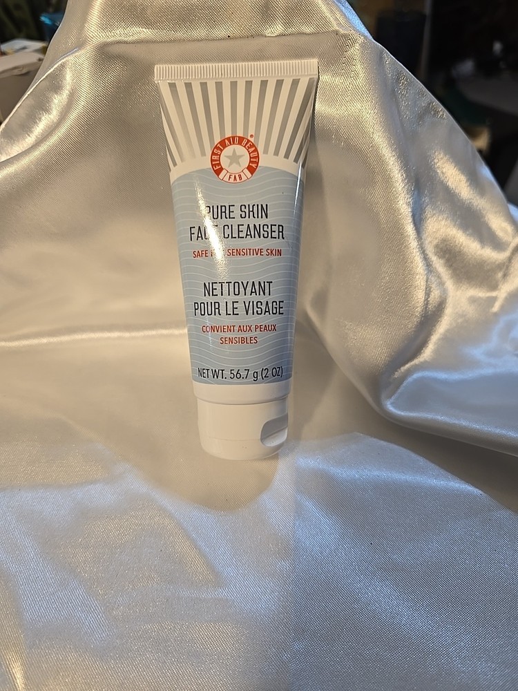 Fab First Aid Beauty Pure Skin Face Cleanser 2 Oz.Safe For Sensitive Skin