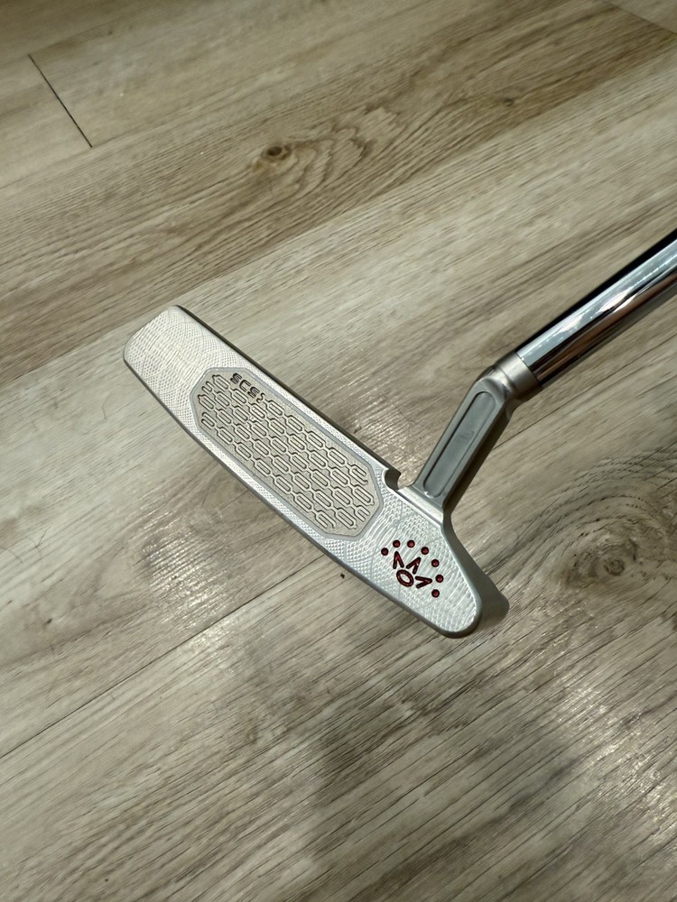 2025 Titleist Scotty Cameron Studio Style Newport 2.5+ Putter Brand New 34”